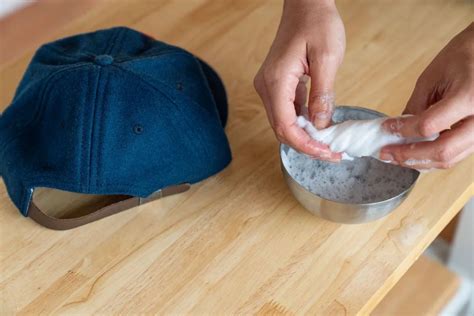 Comment laver une casquette .